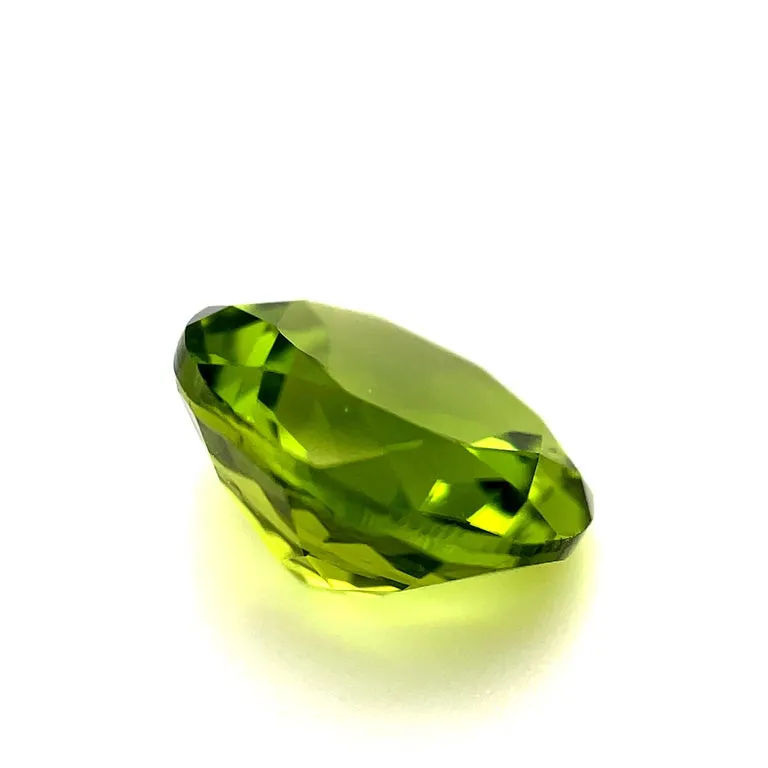 5.26 Carat Apple Green Peridot Round, Unset Loose Pendant, 3-Stone Ring Gemstone