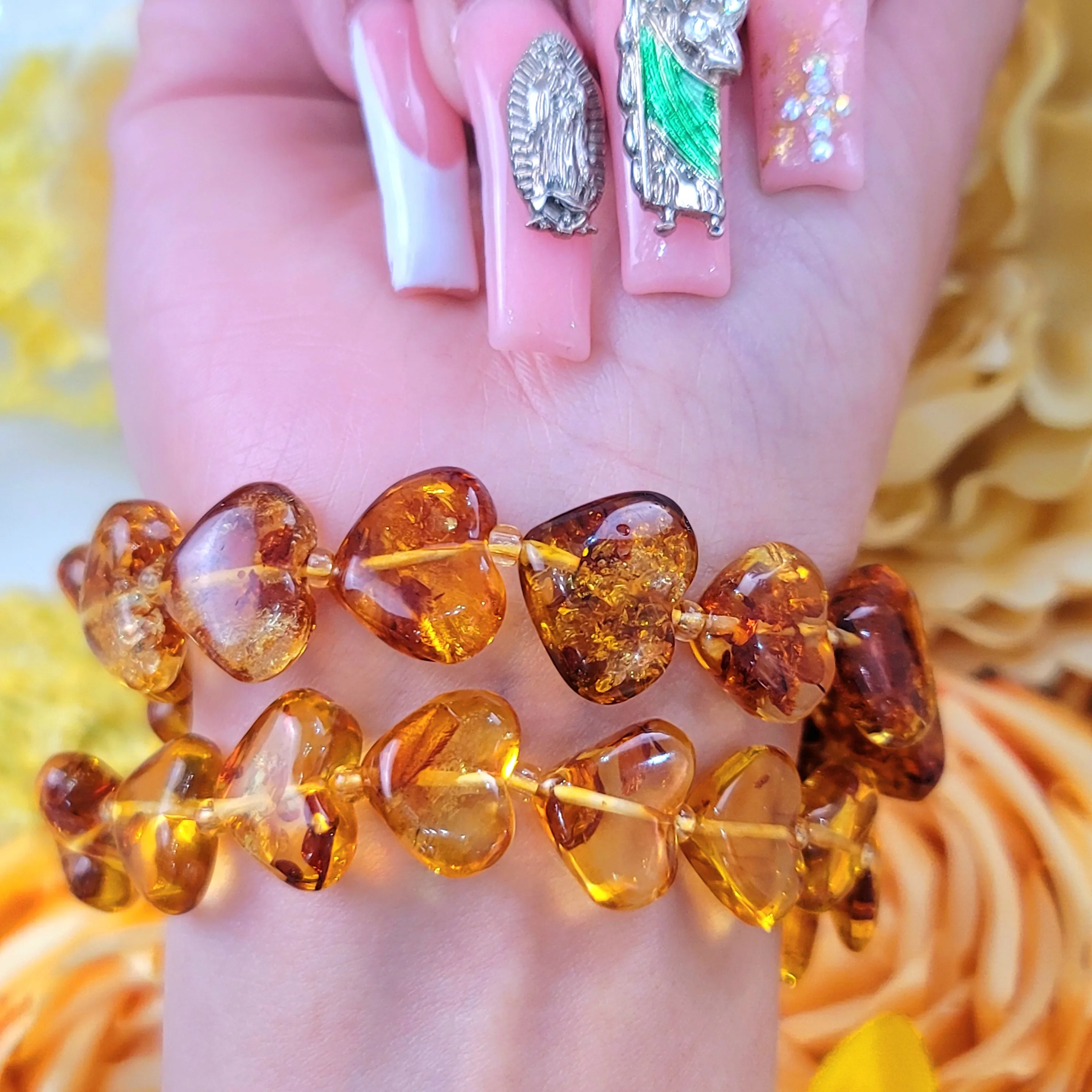 Baltic Flower Amber Heart Bracelet for Joy and Optimism