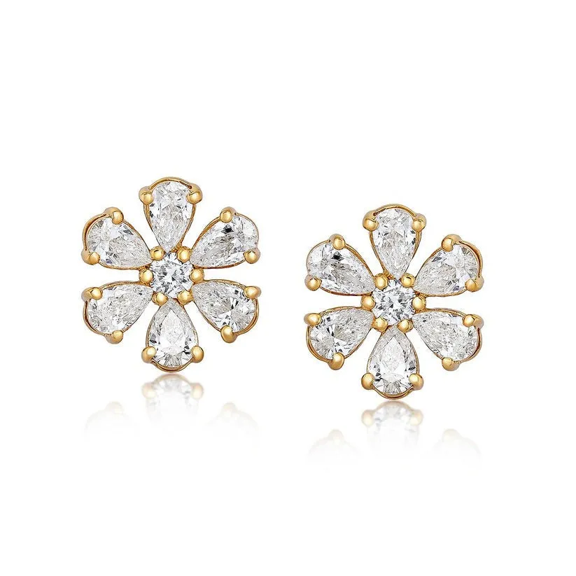 Glimmering Look Diamond Stud Earrings