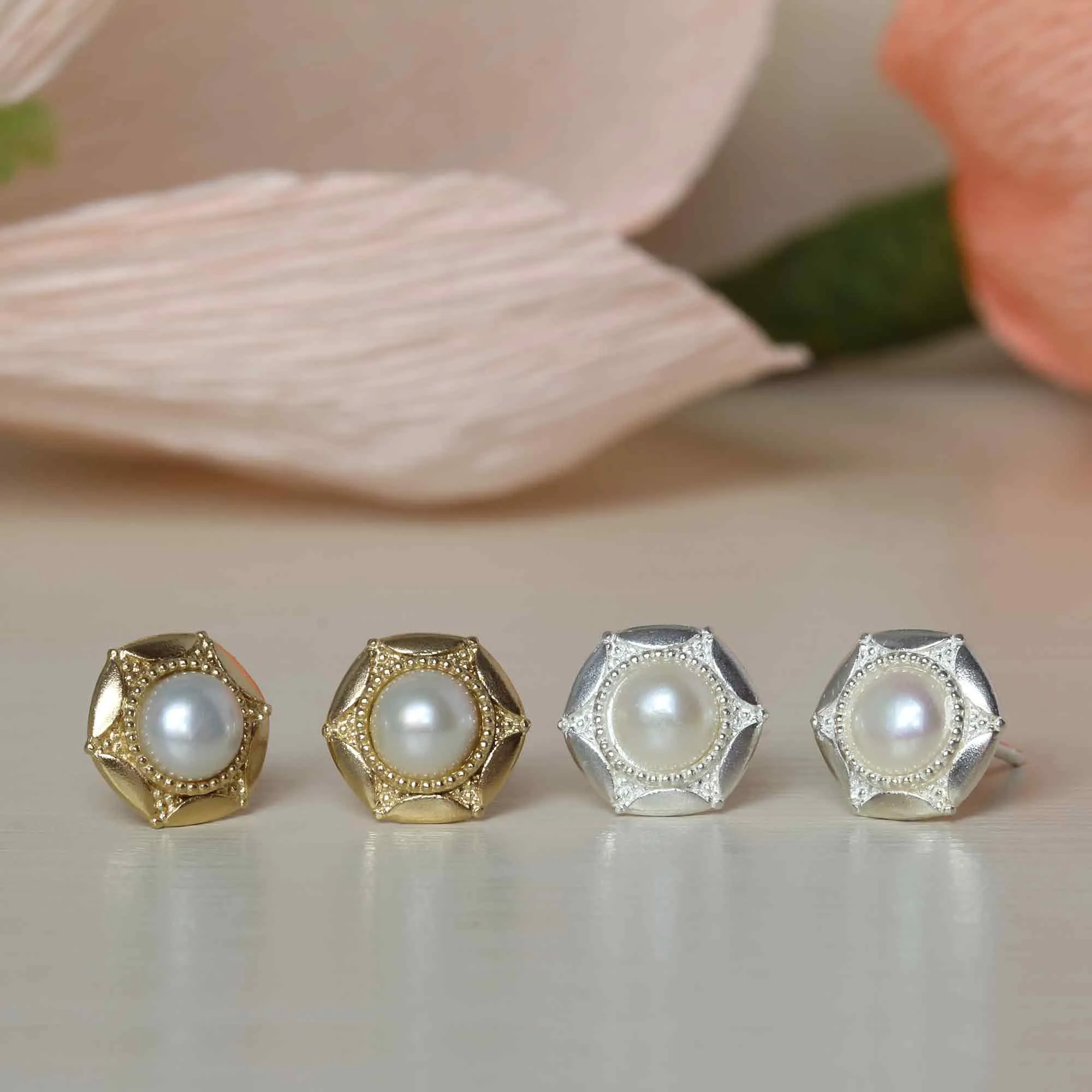 Muna Pearl Stud Earrings